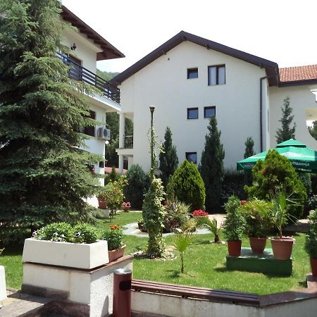 Hotel Dva Bisera Łagadin Zewnętrze zdjęcie