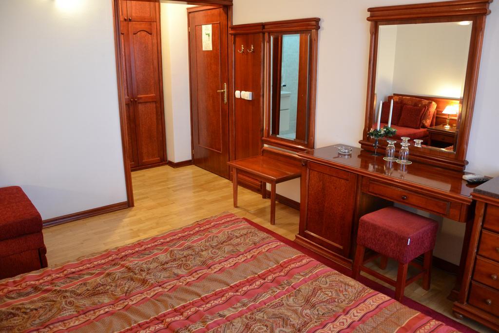 Hotel Dva Bisera Łagadin Zewnętrze zdjęcie